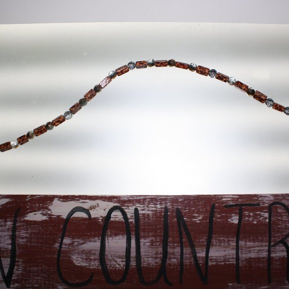 Born Country Plaque - Picture 4 of 6